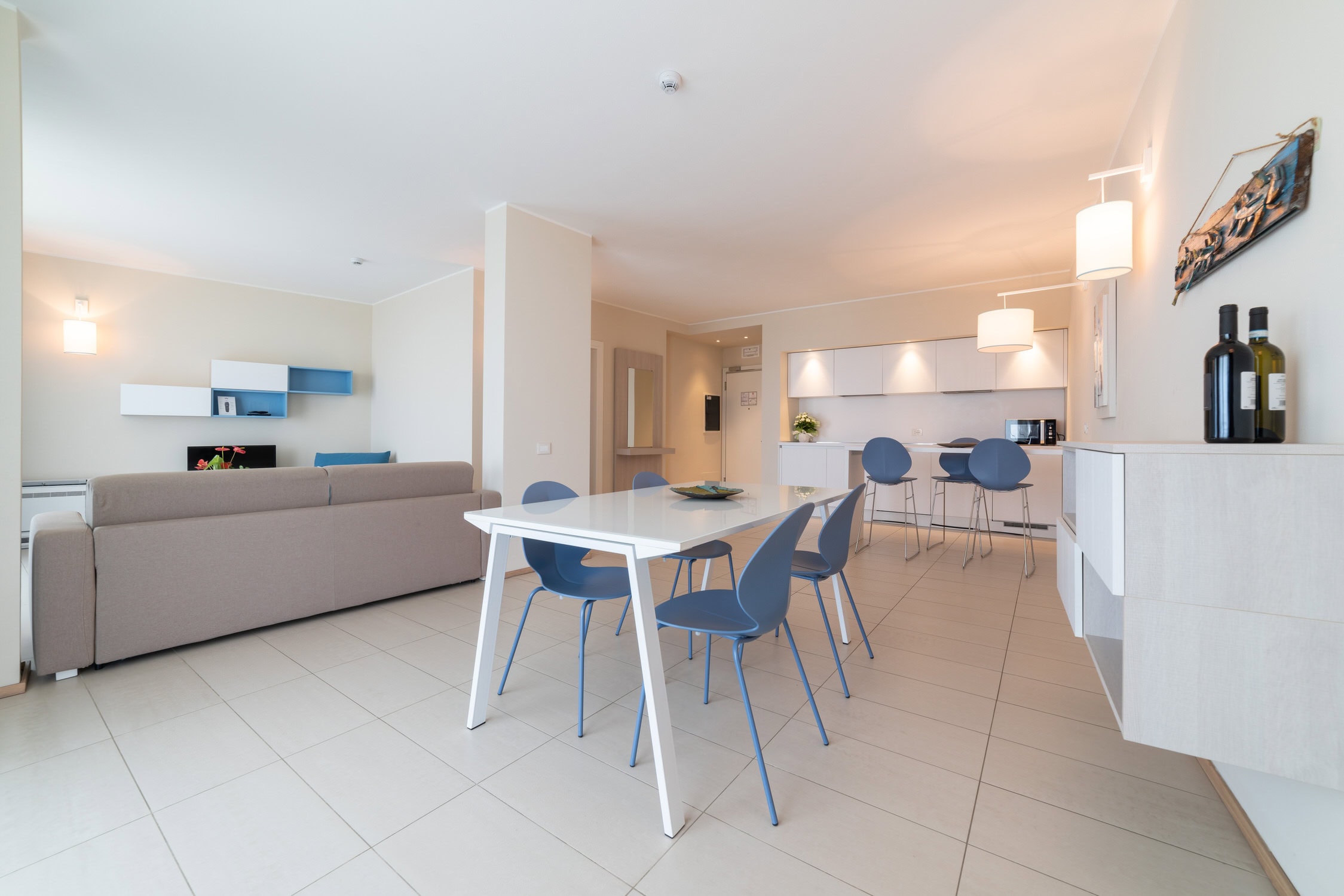 JuniorSuite 2